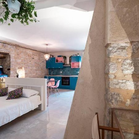 Cornelia Cavern Cosy Studio Apartment In スペッロ エクステリア 写真